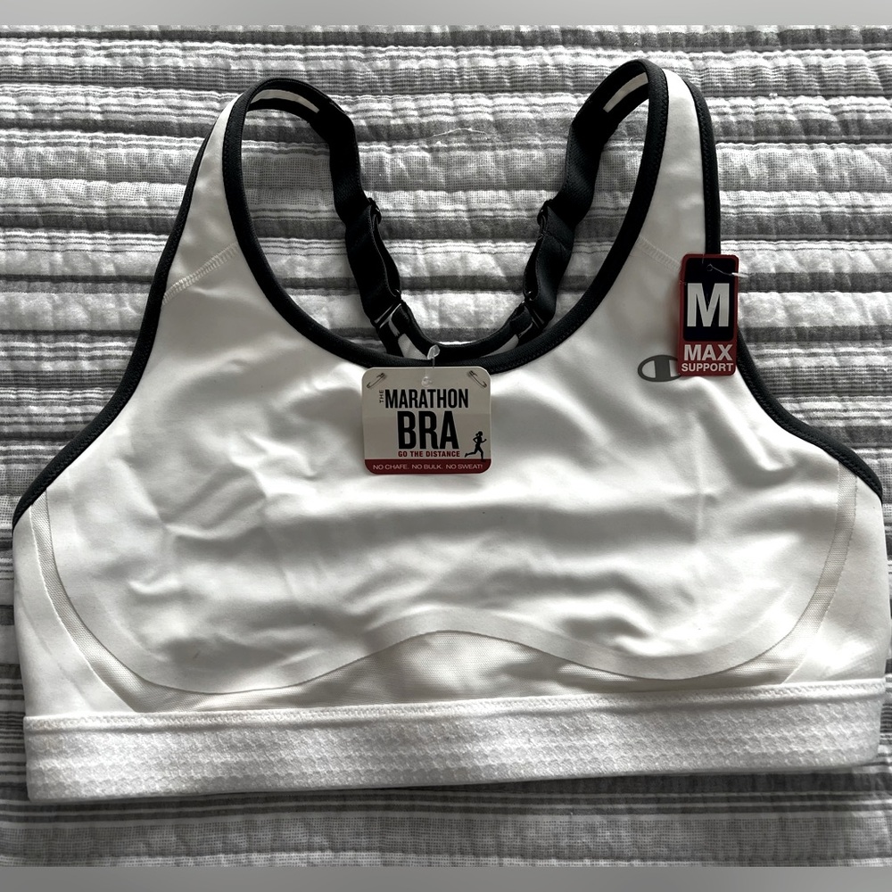 Champion Women’s Maratjon Sports Running Bra